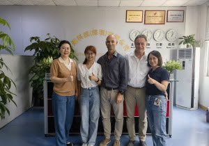 Customers visit Rilong